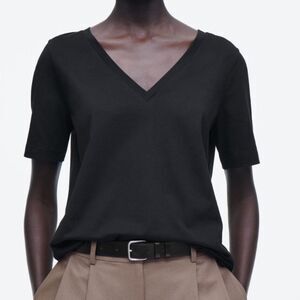COS Classic Black Short Sleeve V-Neck Cotton Tee size large